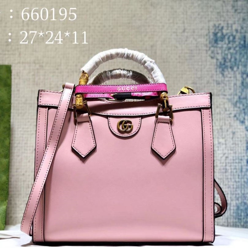 G*u*i shopping bags